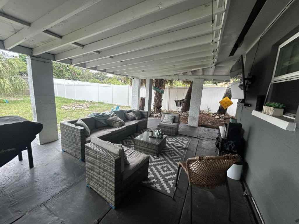 5508 1st Avenue Dr Nw - Photo 2 of 9