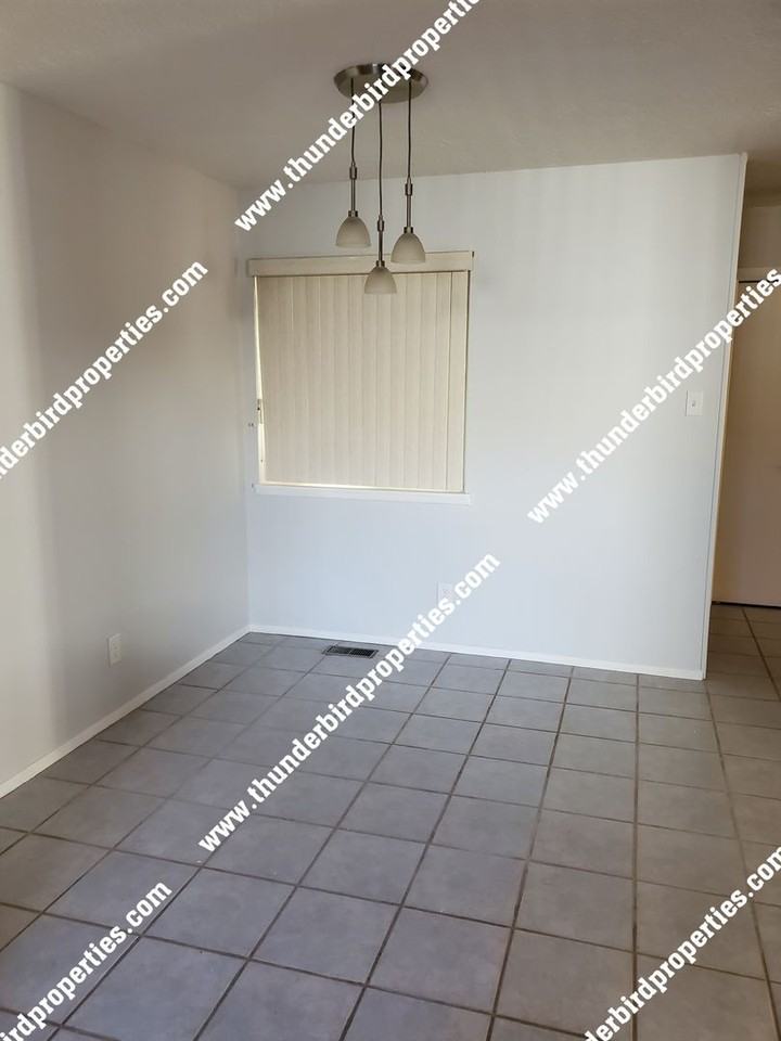 3708 Smith Ave Se - Photo 3 of 9