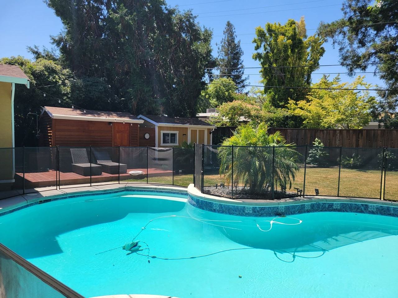 2745 San Antonio Dr - Photo 2 of 10