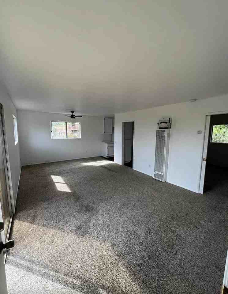 10627 Anaheim Dr - Photo 2 of 11