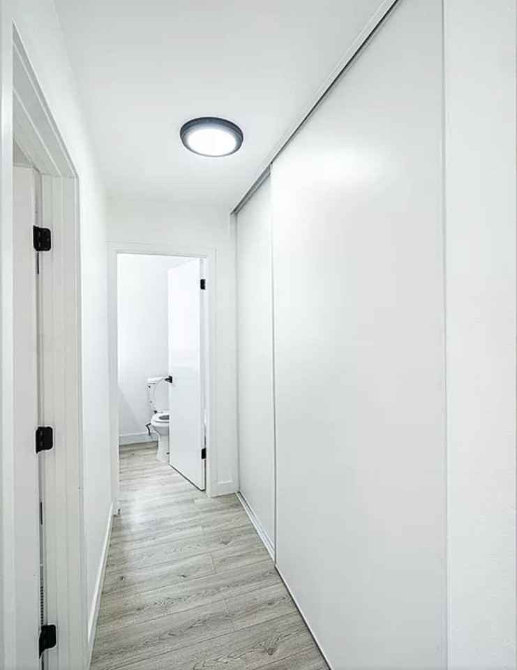 1220 Cabrillo Park Dr - Photo 3 of 9