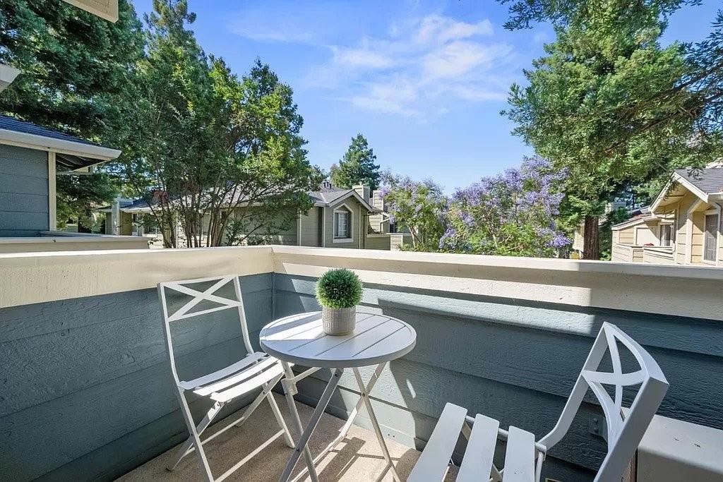 2701 Somerset Park Cir - Photo 2 of 10