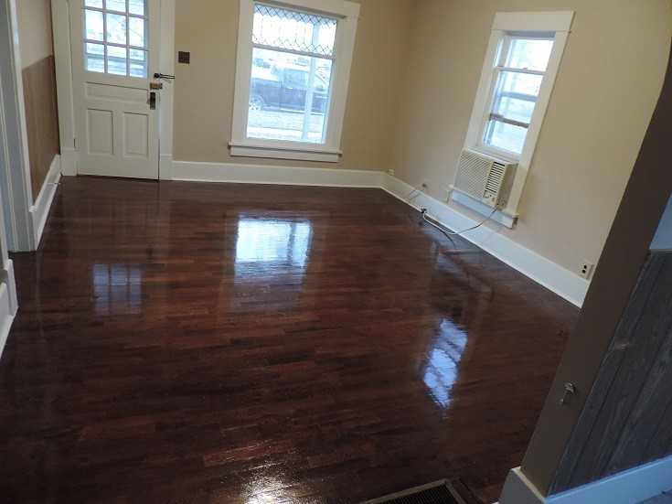 524 N Ninnescah St - Photo 3 of 8