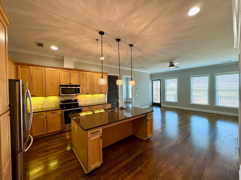 360 Chambers St #410 - Photo 3 of 18