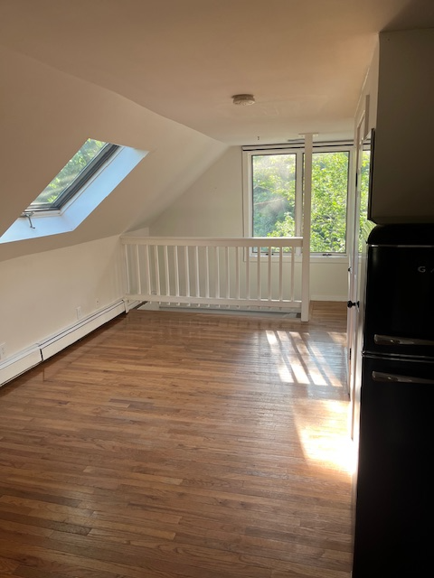 702 Ocean Ave #3 - Photo 3 of 11