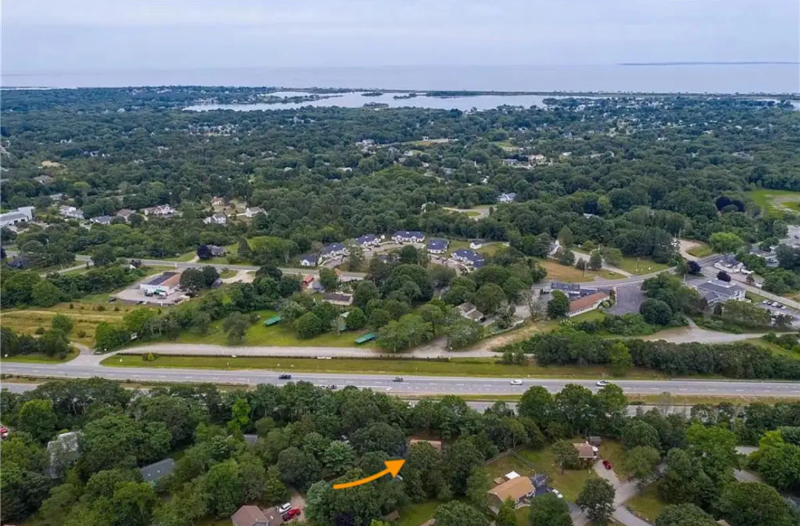 65 Lakeside Dr - Photo 3 of 16