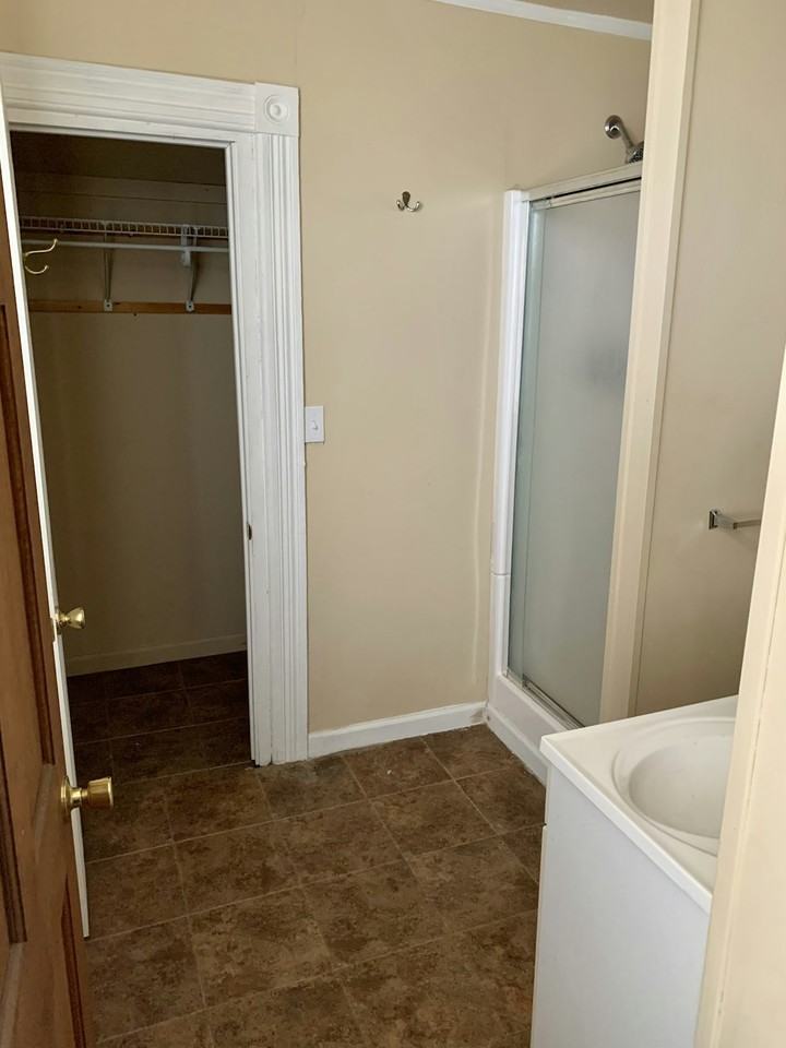 43 Southbound Gratiot Avenue, Unit 2 - Photo 5 of 17