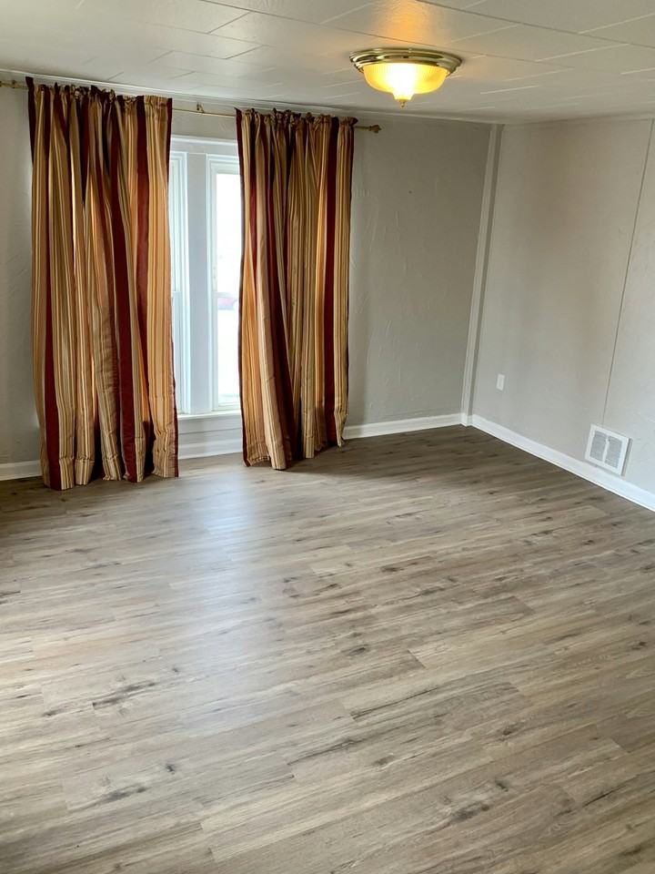 43 Southbound Gratiot Avenue, Unit 2 - Photo 6 of 17