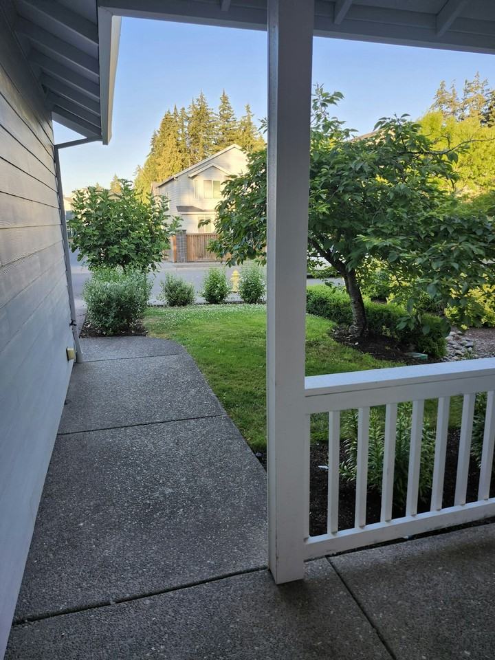 203 NE 55th Ave - Photo 4 of 32