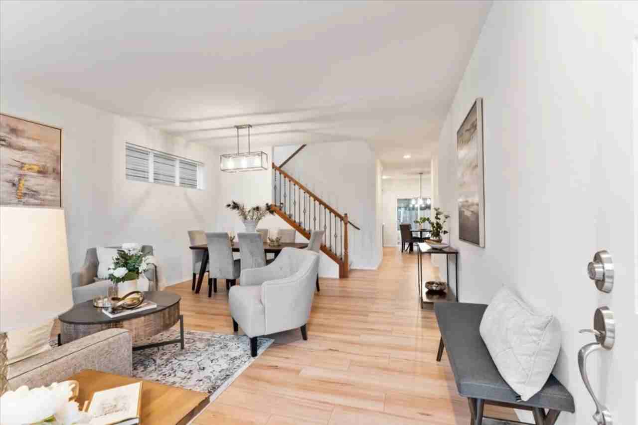 4106 151st St Se - Photo 2 of 26