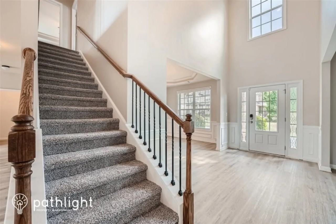 545 Olympic Way - Photo 2 of 25