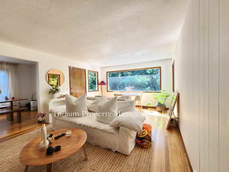 3206 Sw 13th Ave - Photo 4 of 33