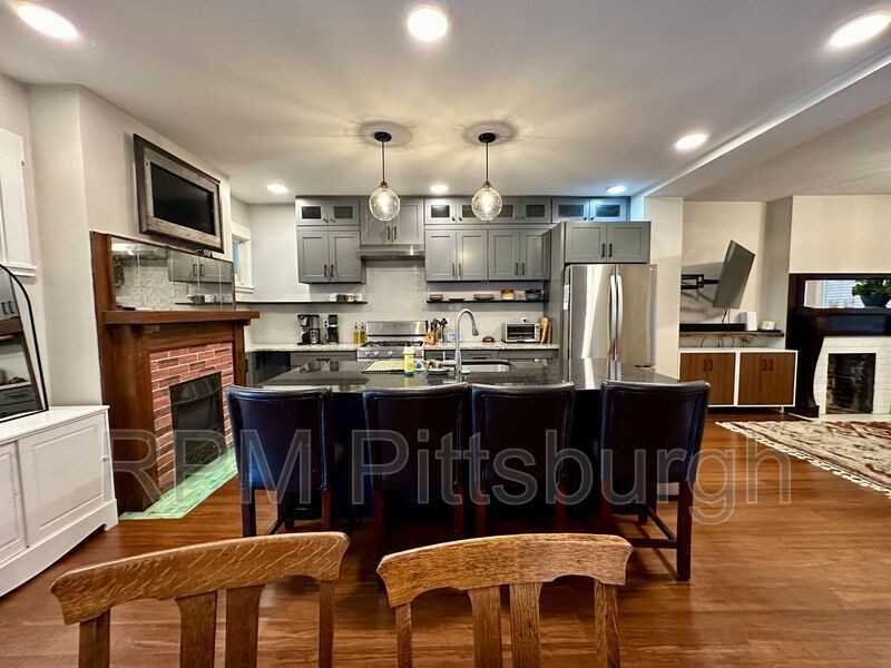 14 Beltzhoover Ave - Photo 3 of 26