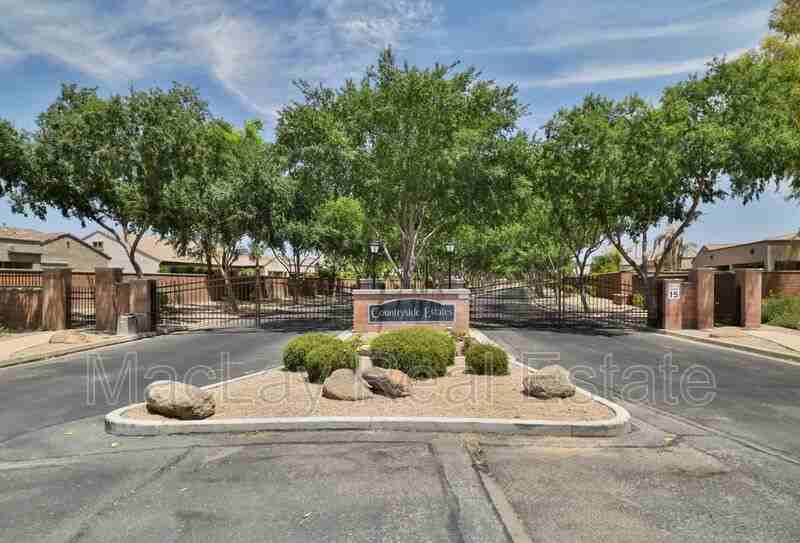 2201 E Horseshoe Pl - Photo 2 of 50