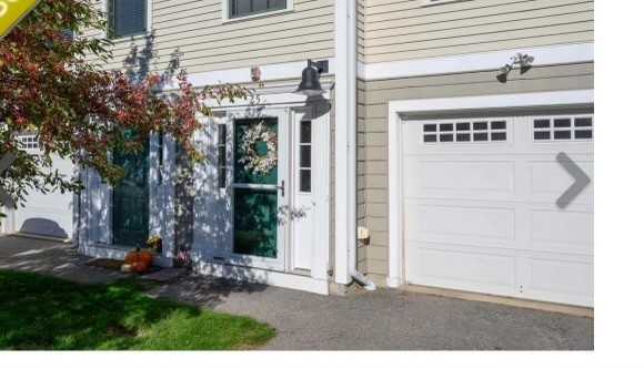 25 Village Dr - Photo 2 of 18