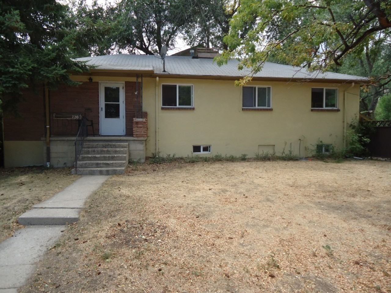 720 Illinois St #A - Photo 3 of 19