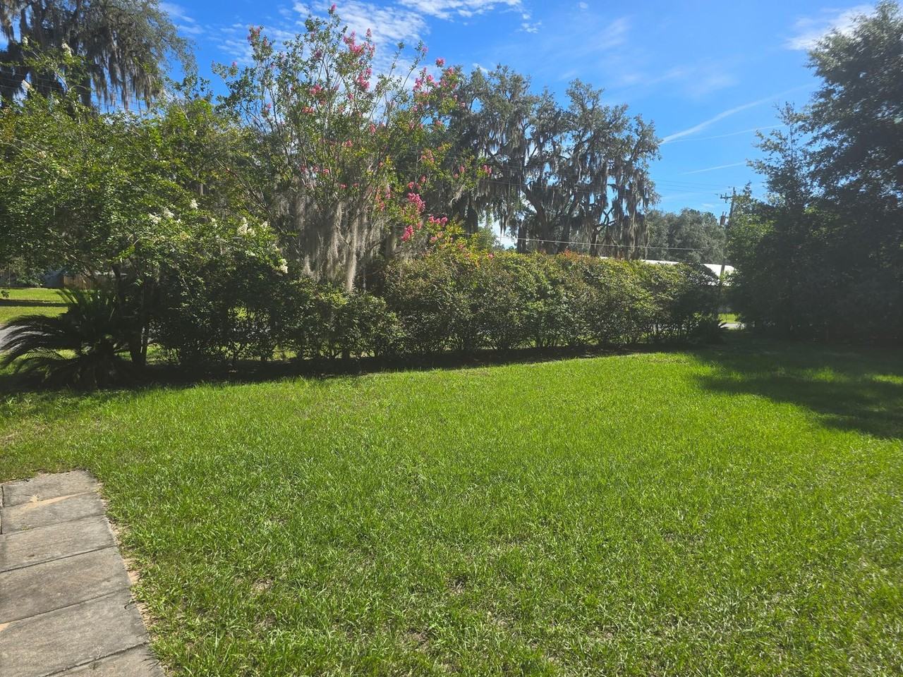 6853 Grove Rd - Photo 2 of 26