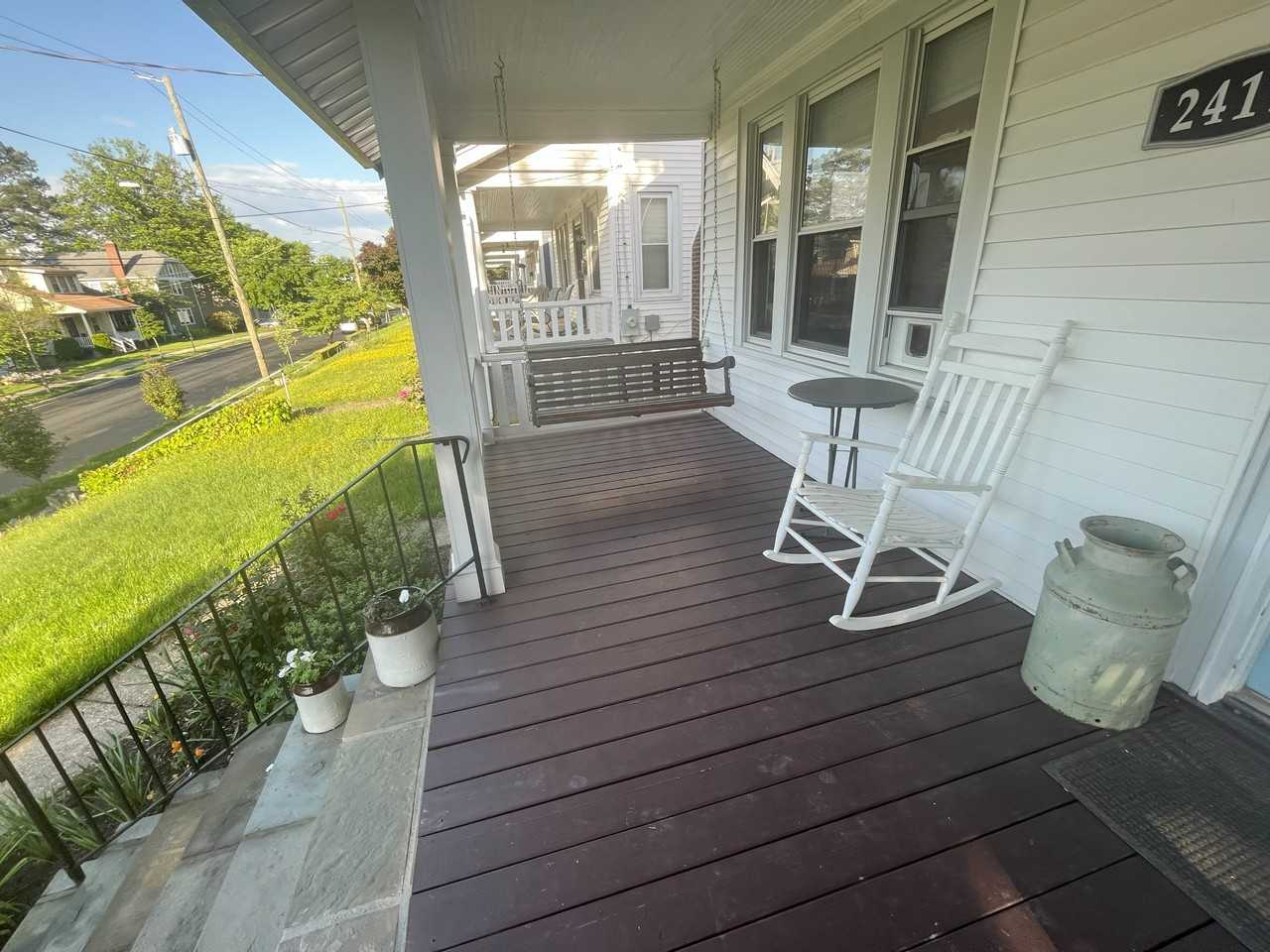 2419 Monroe St Ne #NA - Photo 3 of 24