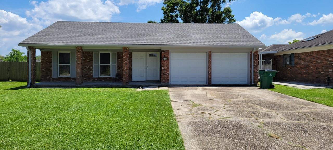 5608 Parkaire Dr #NA - Photo 3 of 25