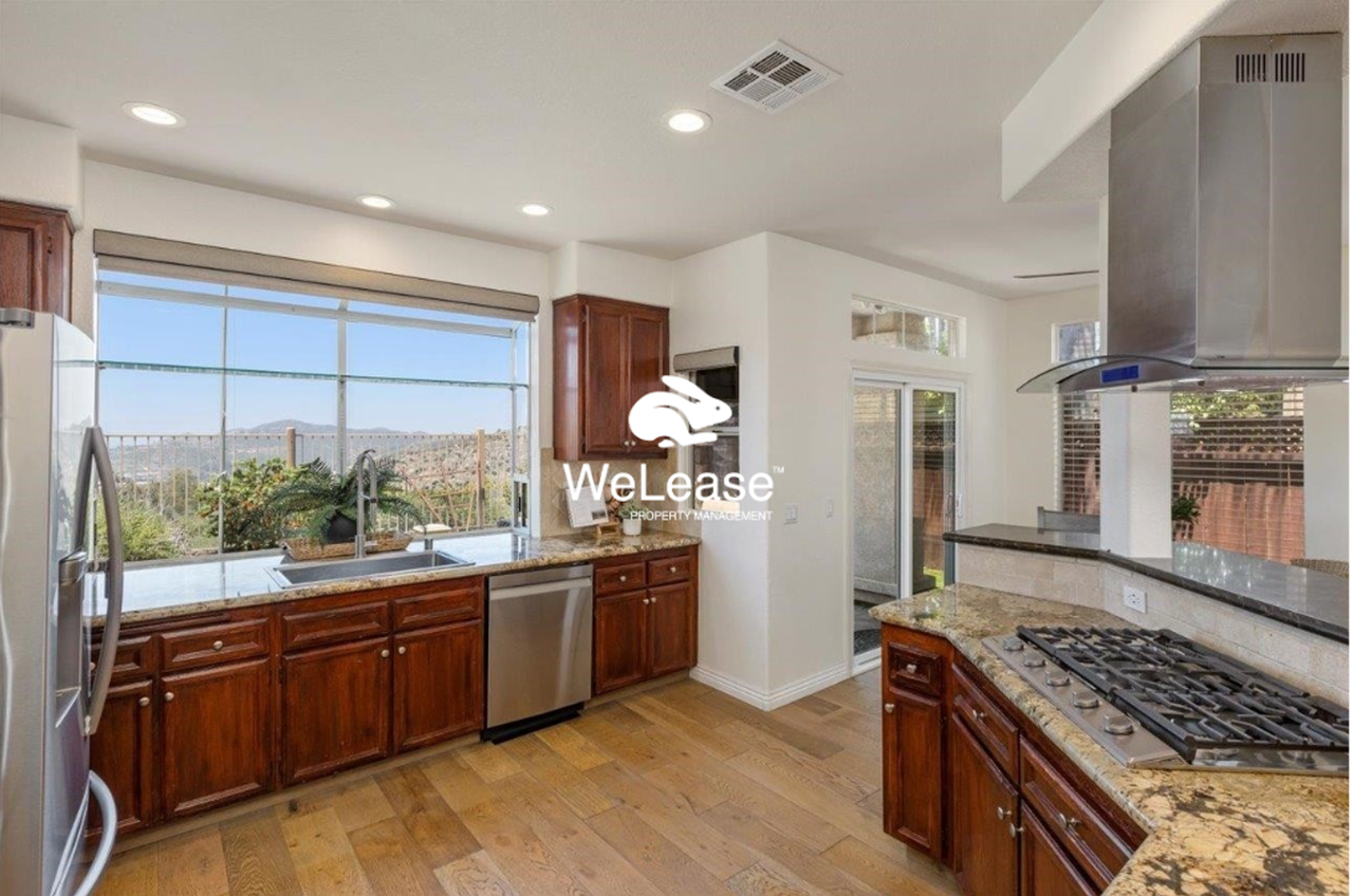 2292 Rock Crest Gln - Photo 2 of 43