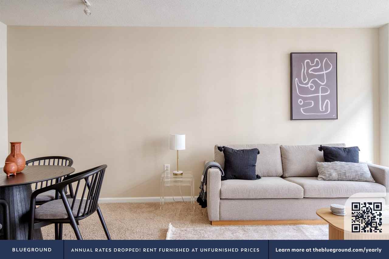 70 I Street Southeast - Photo 3 of 34