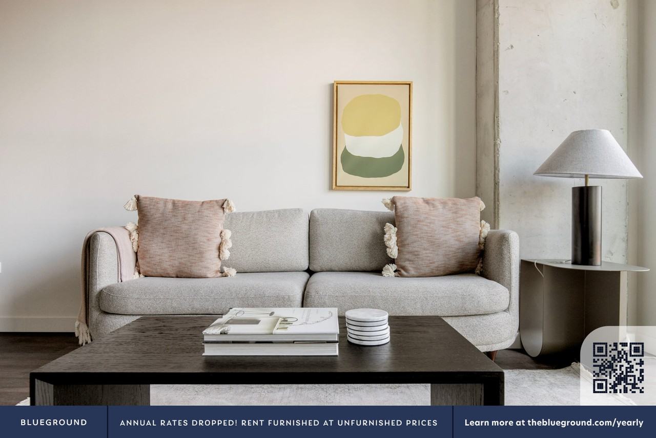 751 North Hudson Avenue - Photo 4 of 98