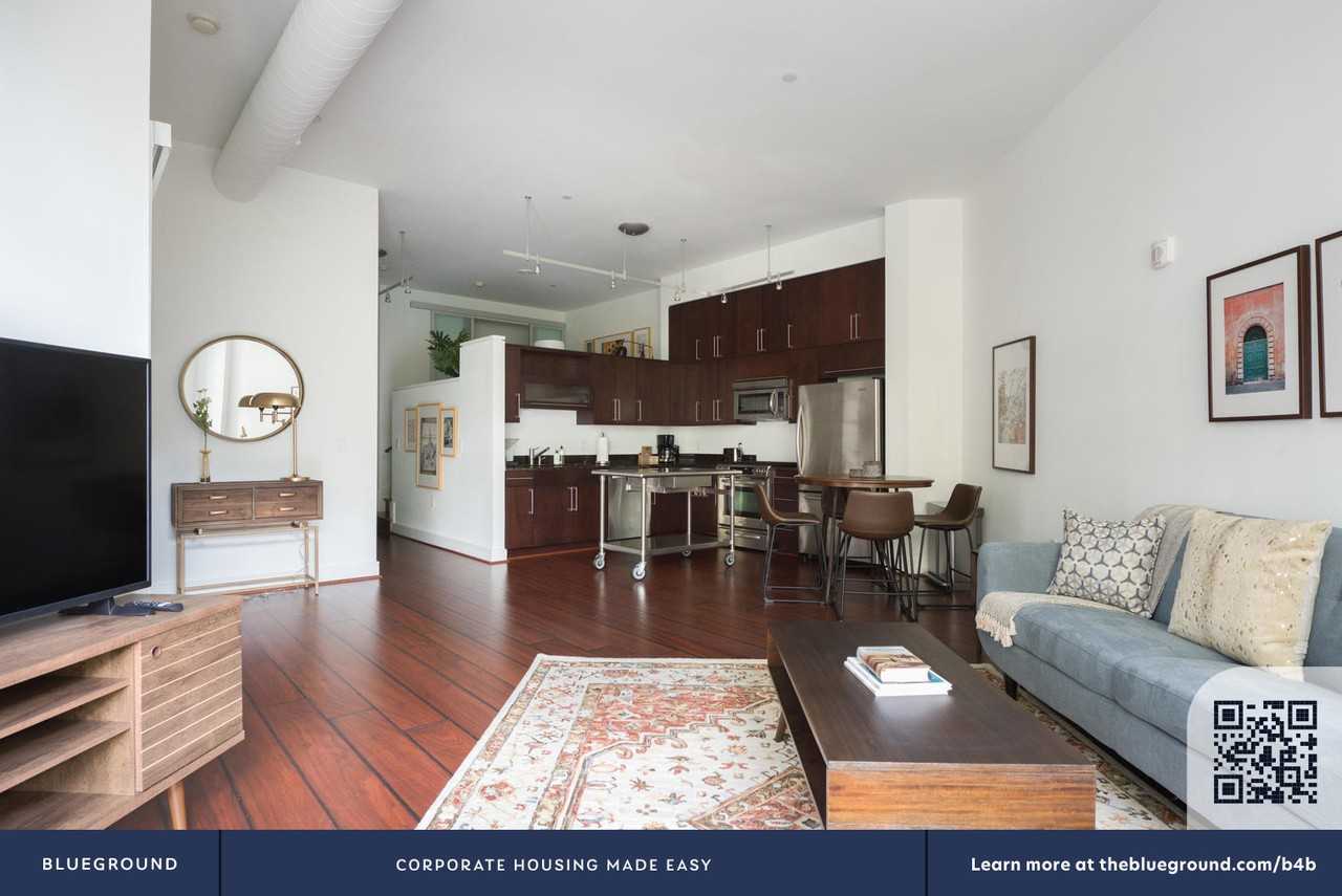 8210 Crestwood Heights Dr #827 - Photo 5 of 27