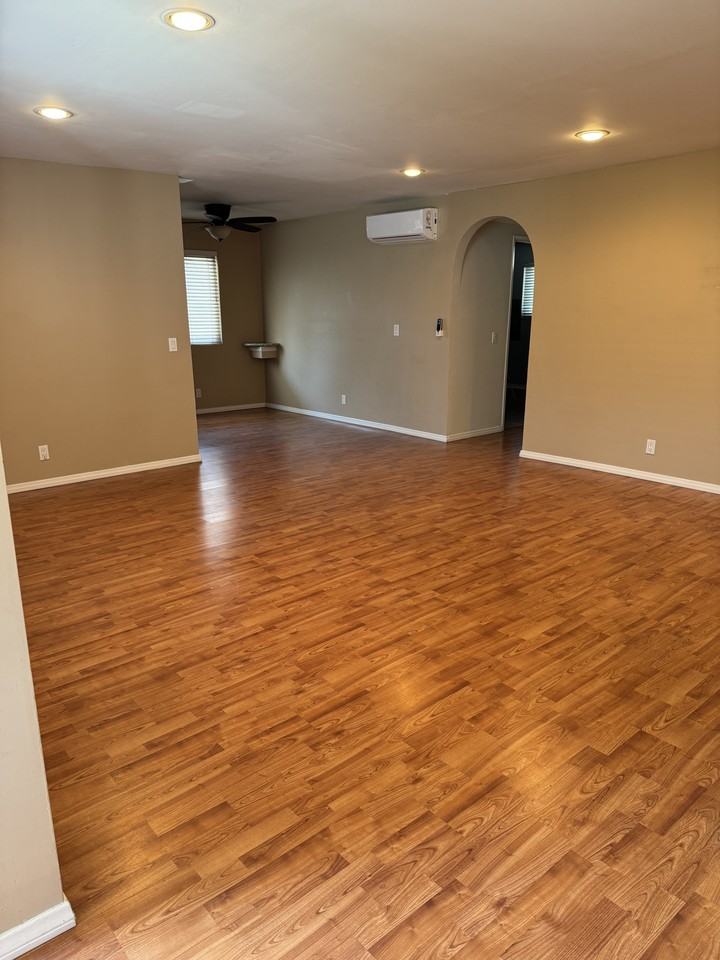 4457 41st St #2 - Photo 3 of 13