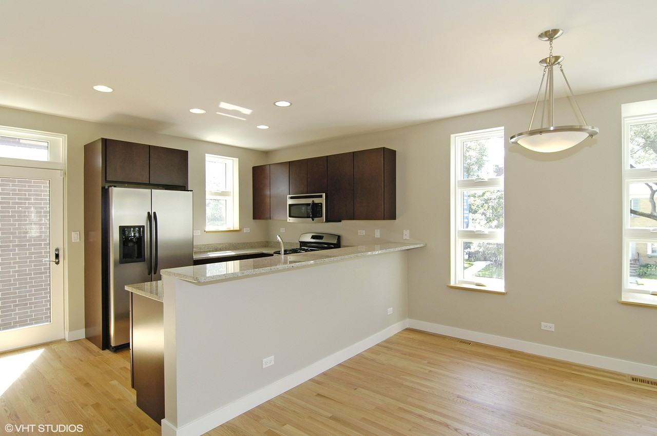 7209 N Oakley Ave #NA - Photo 4 of 4