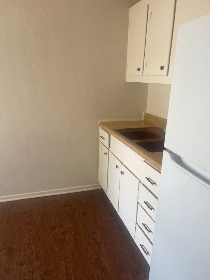40 Eglin St - Photo 4 of 8