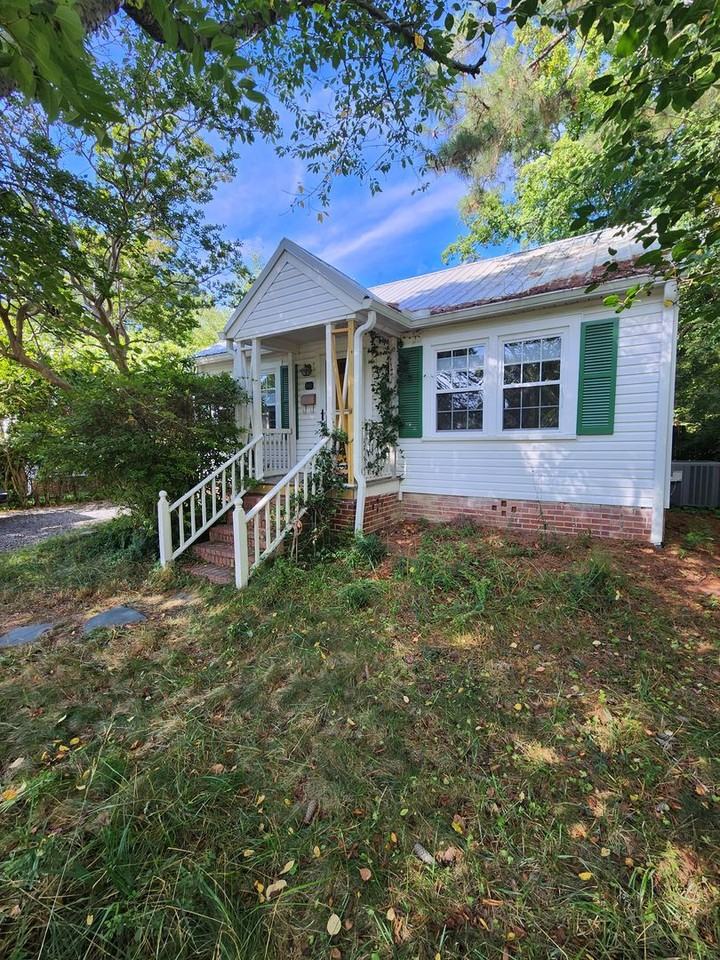 102 Goldston Ave - Photo 2 of 16