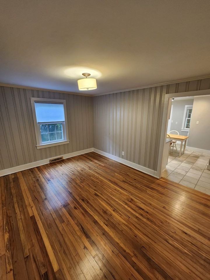 102 Goldston Ave - Photo 3 of 16