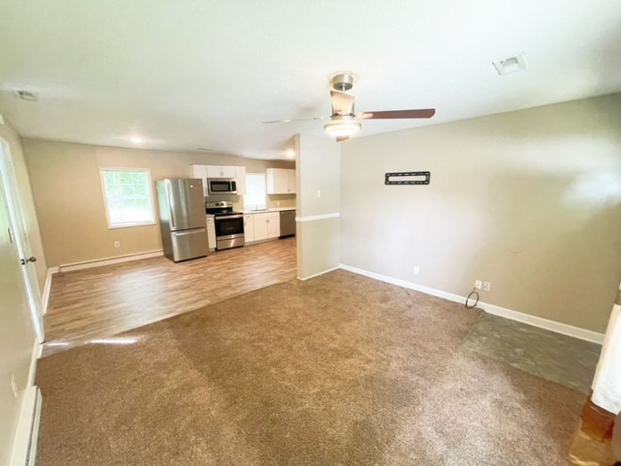 2072 Brooklyn Ave - Photo 3 of 14