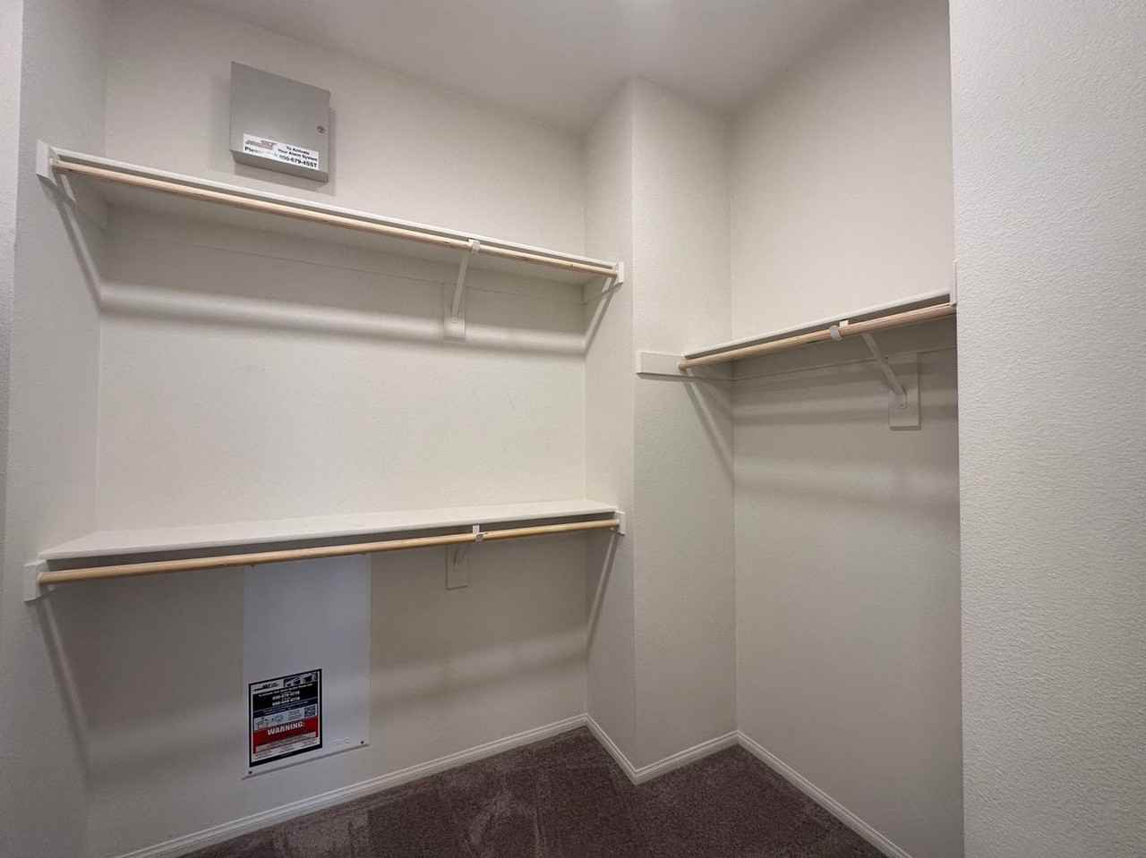 10517 Huxley Dr - Photo 6 of 17