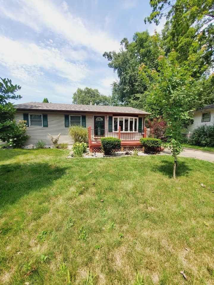 4750 E 26th Pl - Photo 2 of 17