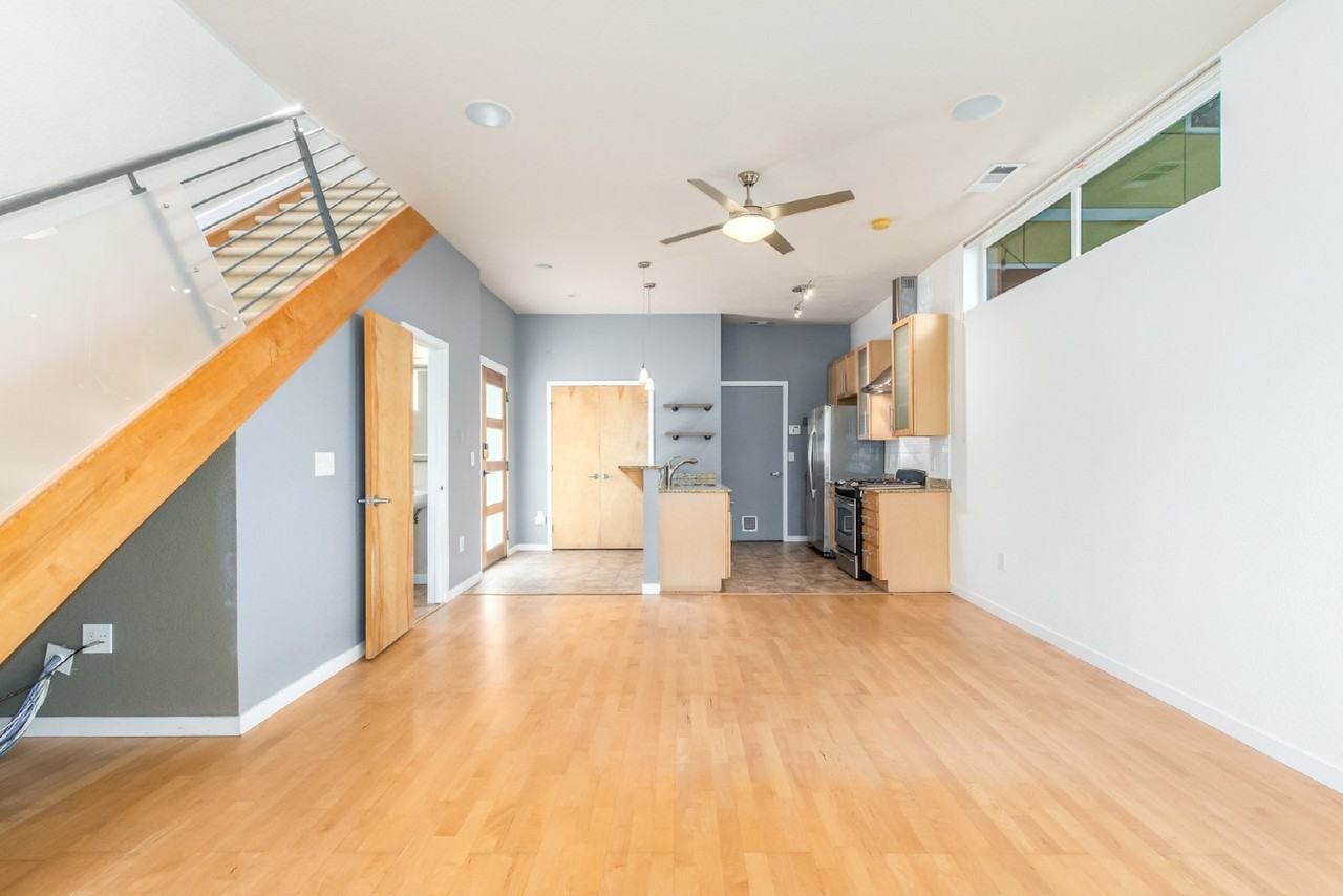 3095 Blake St Unit 2 - Photo 3 of 32