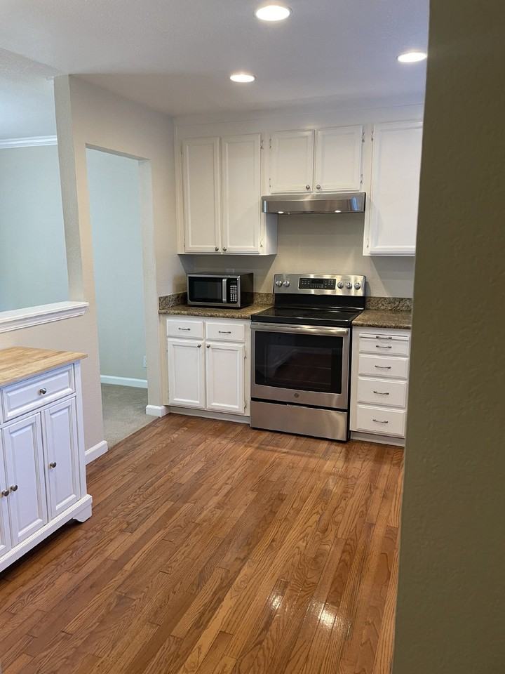 231 Via Pinada Ln - Photo 4 of 24