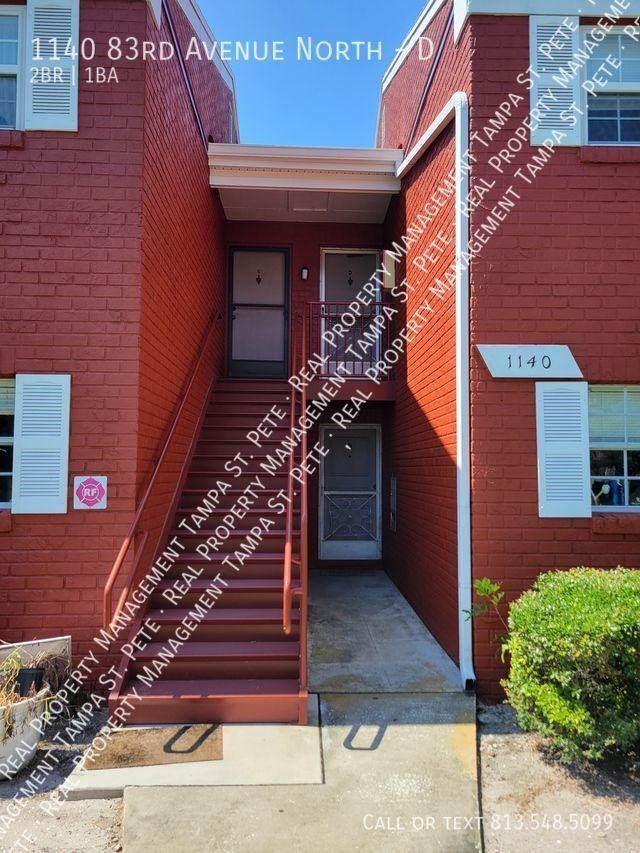 1140 83rd Ave N #D - Photo 3 of 28