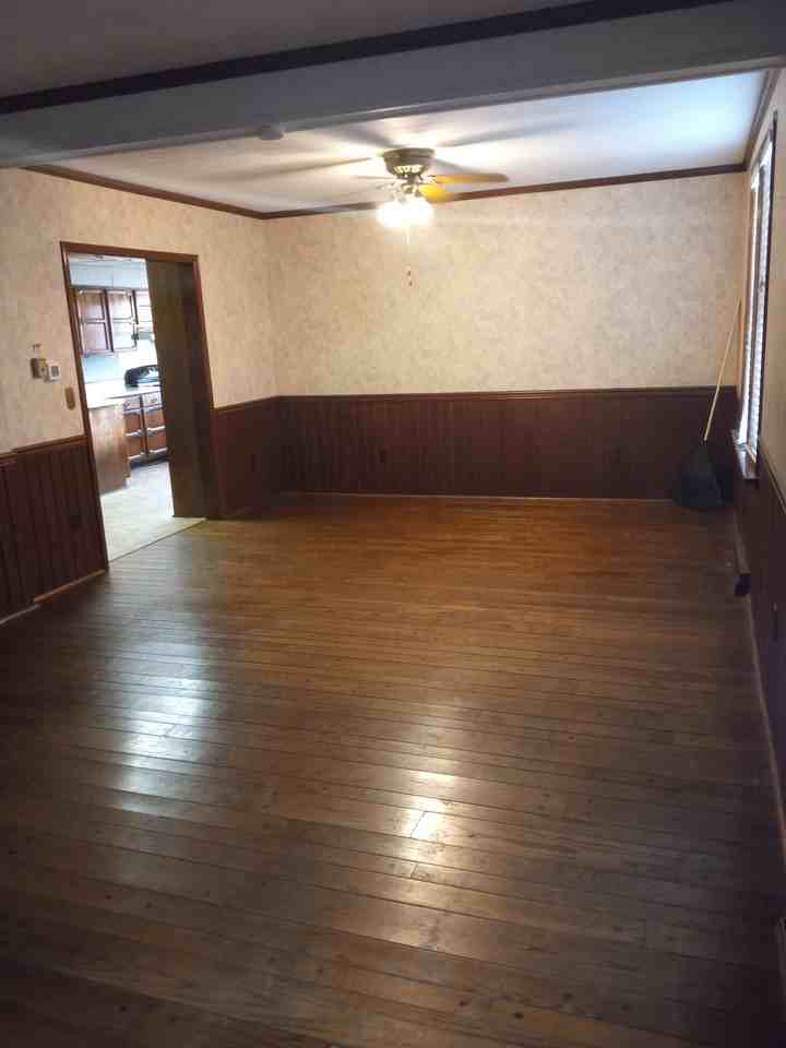 492 S Main St #NA - Photo 3 of 10