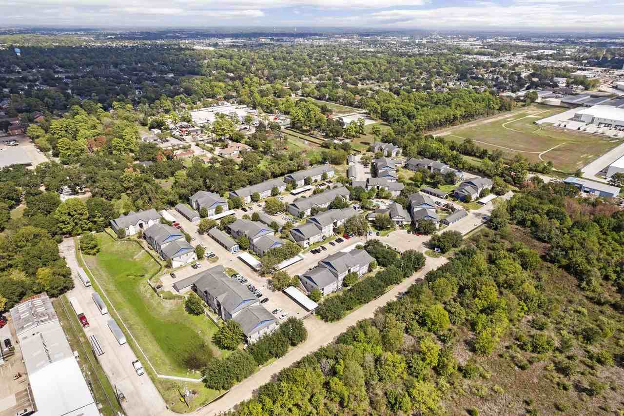 Oak Grove Apartments 10770 Barely Ln, Houston, TX 77070 Zumper