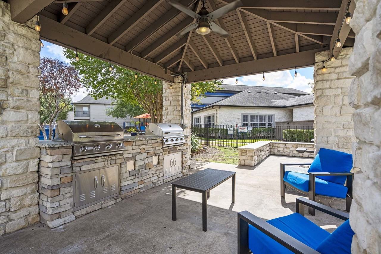 Oak Grove - Photo 7 of 31