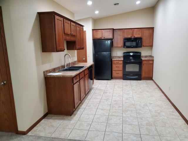 1419 River Point Loop - Photo 3 of 8