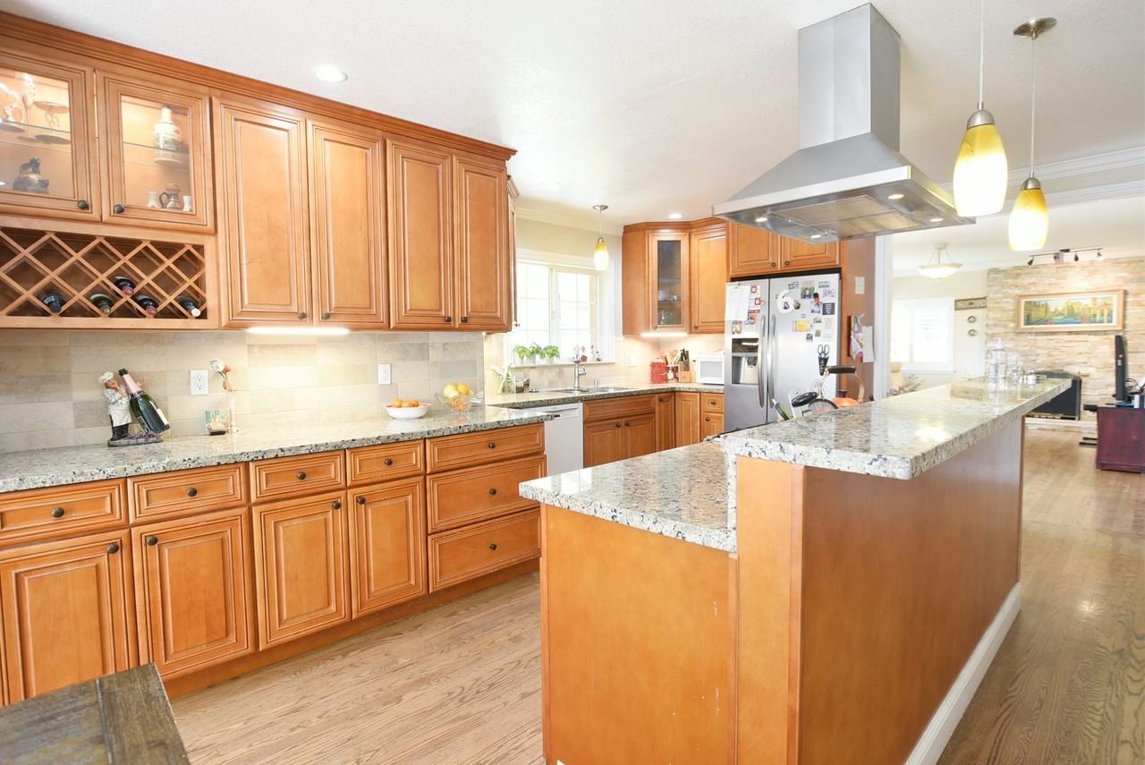 3350 Union Ave - Photo 3 of 15