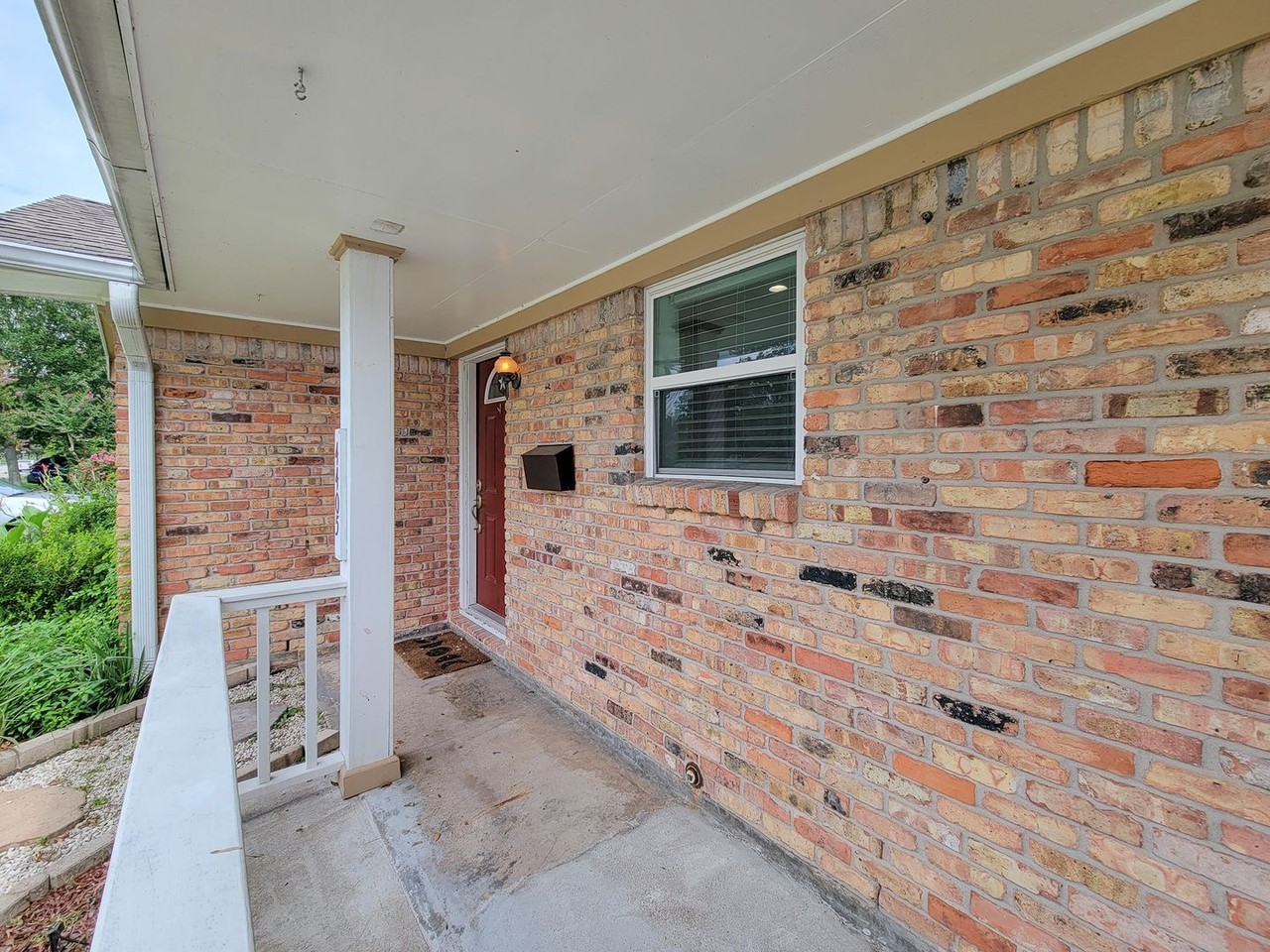 4405 W 43rd St - Photo 2 of 33