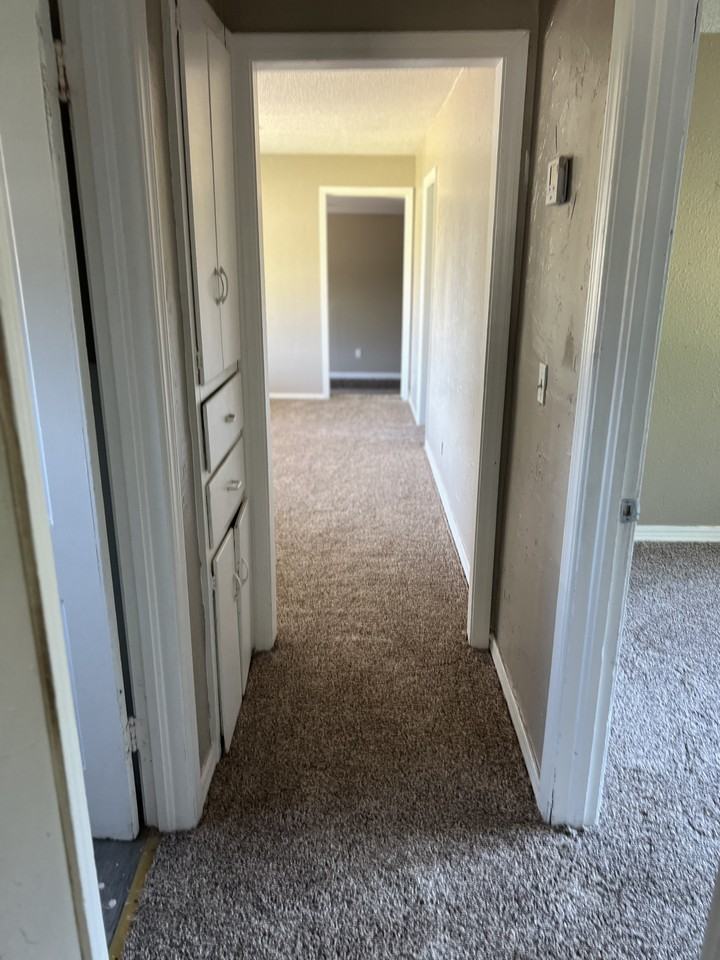 6509 Se 15th St - Photo 6 of 14