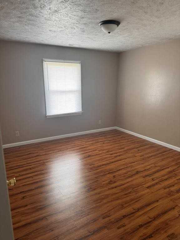 2182 Alamac Rd - Photo 6 of 11