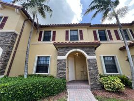 748 Se 32nd Ave - Photo 1 of 1