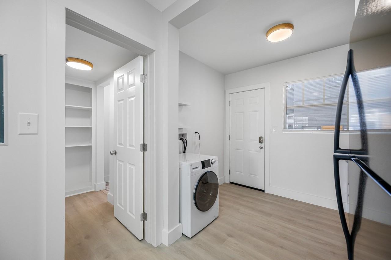 Yvonne Apartments - Photo 6 of 16