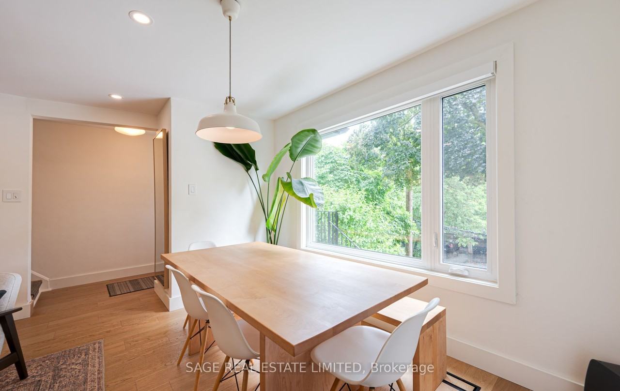 38 Juliana Court - Photo 3 of 26