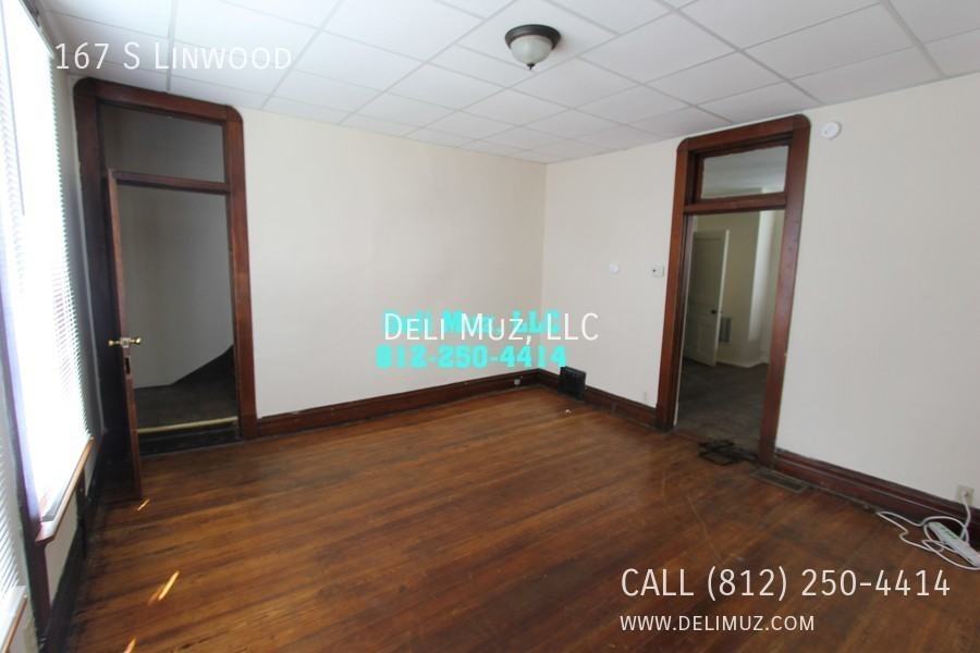 1167 S Linwood Ave - Photo 3 of 32